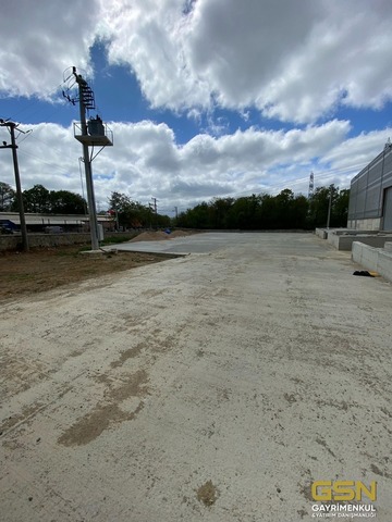 2-DİLOVASI TEPECİK’TE LOJİSTİK VE E-TİCARETE UYGUN YENİ YAPI DEPO